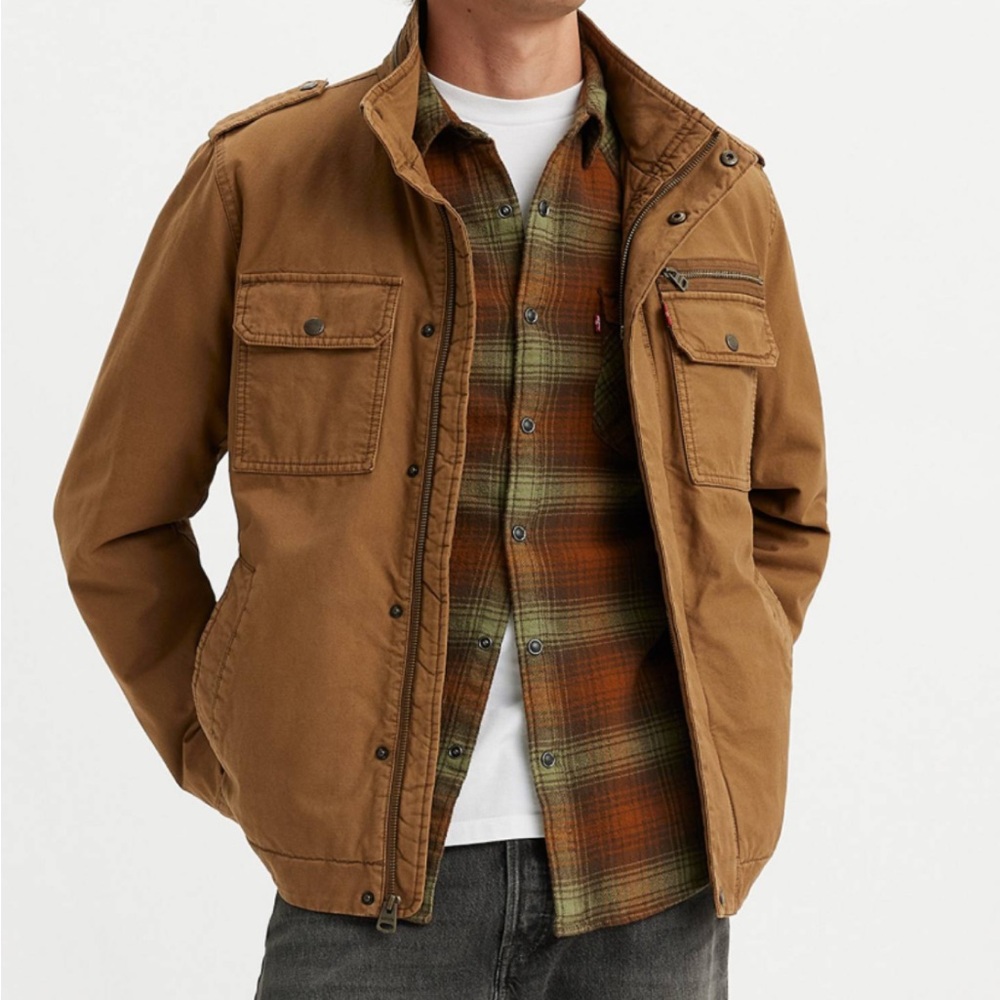 Levi's Tan/ Khaki Cotton‎ quilted Military Field Trucker Jacket men’s large